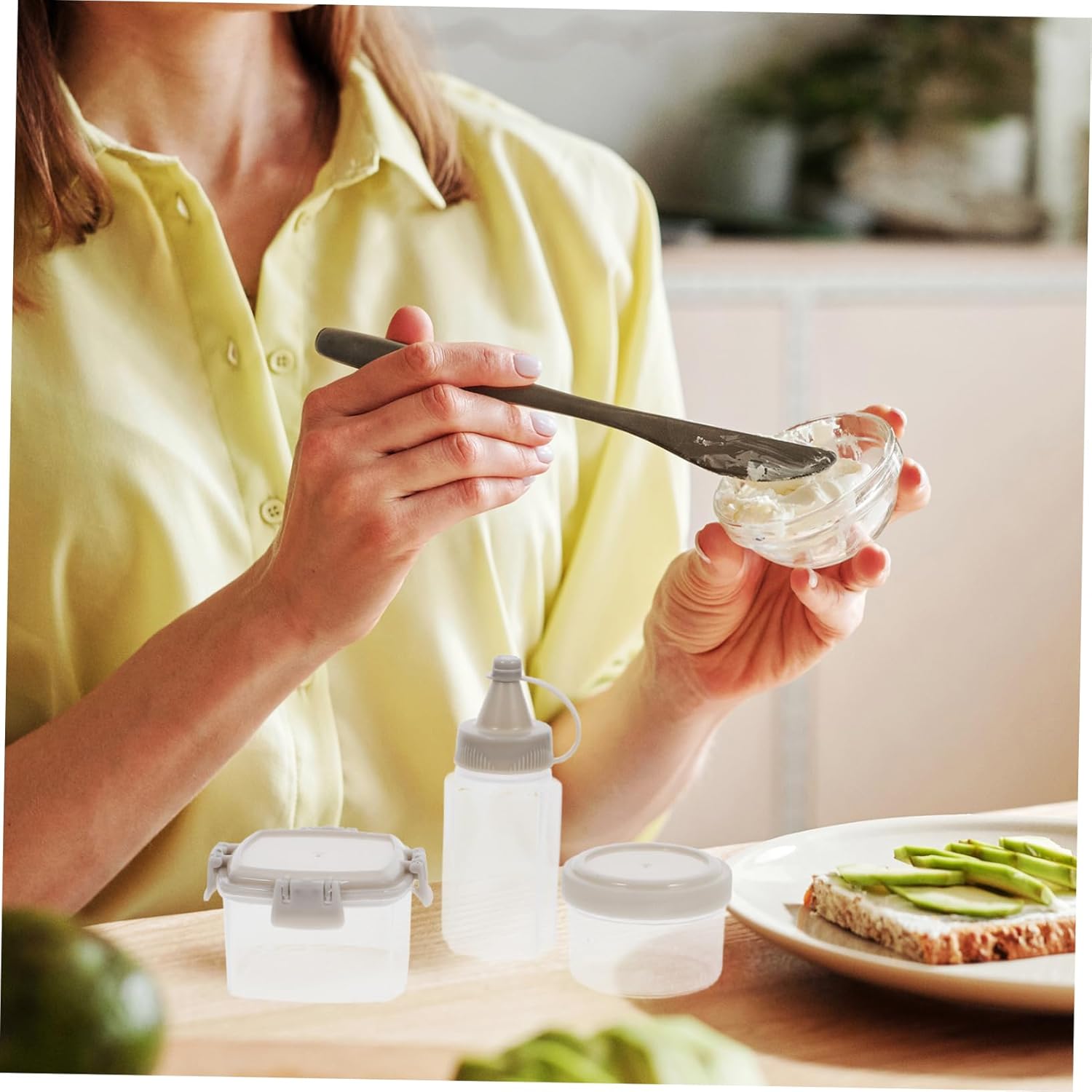 Mini Sauce Containers Dispenser